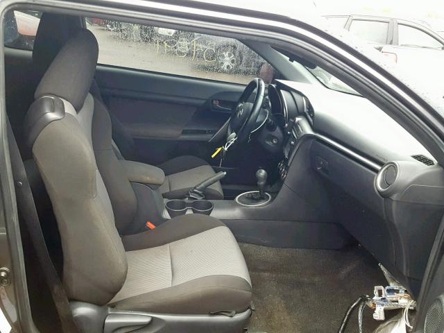JTKJF5C78E3083037 - 2014 TOYOTA SCION TC ნაცრისფერი ფოტო 5