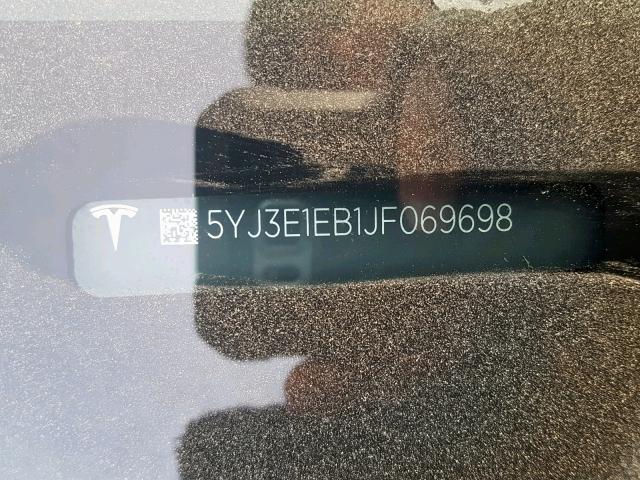 5YJ3E1EB1JF069698 - 2018 TESLA MODEL 3 BLACK photo 10