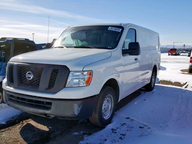 1N6BF0KMXHN800257 - 2017 NISSAN NV 1500 S WHITE photo 2