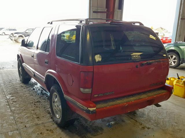 1GNDT13W5T2267522 - 1996 CHEVROLET BLAZER RED photo 3