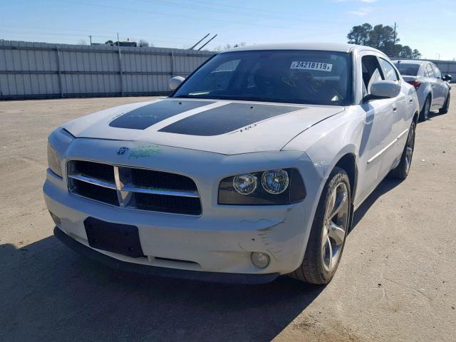 2B3CA3CV4AH287182 - 2010 DODGE CHARGER SX WHITE photo 2