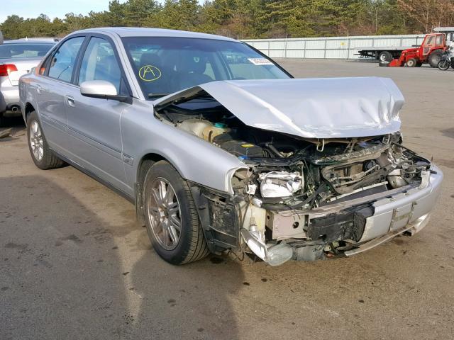 YV1TS592651396942 - 2005 VOLVO S80 2.5T SILVER photo 1