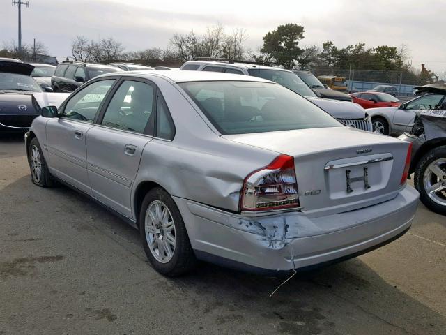 YV1TS592651396942 - 2005 VOLVO S80 2.5T SILVER photo 3