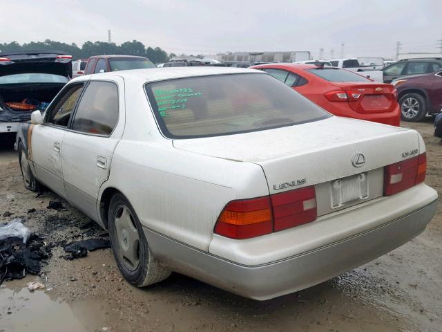 JT8BH28F6X0153397 - 1999 LEXUS LS 400 WHITE photo 3