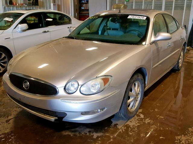 2G4WD532651226558 - 2005 BUICK LACROSSE C SILVER photo 2