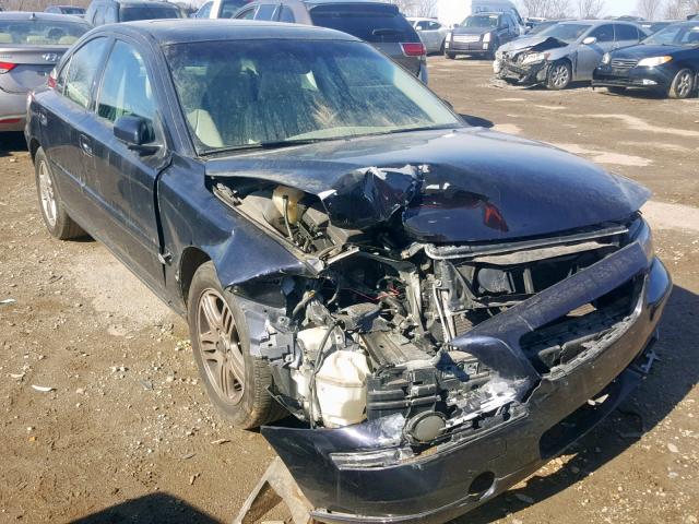 YV1RS592X52456502 - 2005 VOLVO S60 2.5T GRAY photo 1