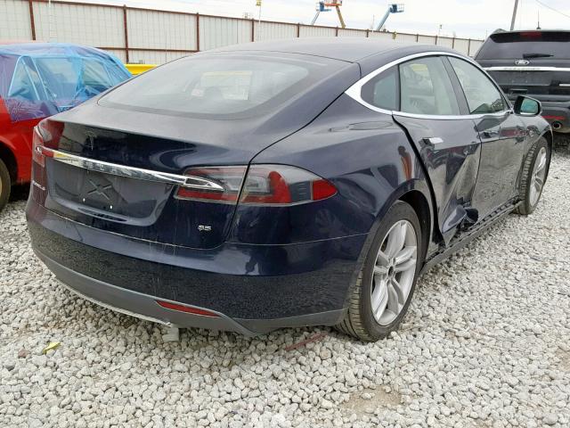 5YJSA1H16EFP50486 - 2014 TESLA MODEL S BLUE photo 4