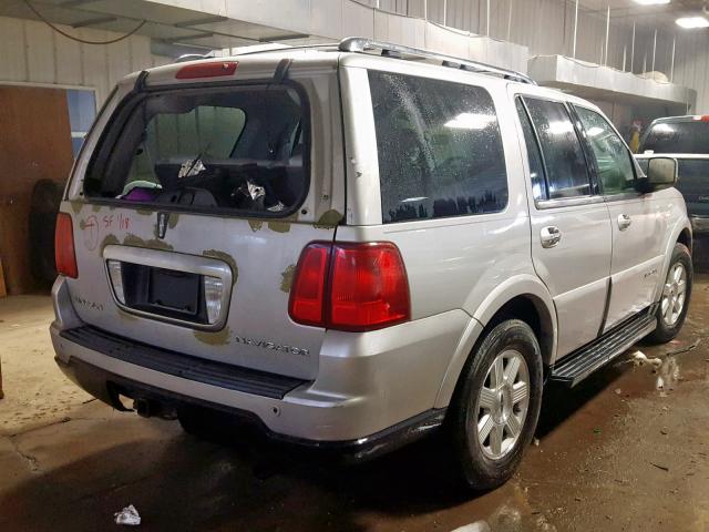 5LMFU28585LJ01277 - 2005 LINCOLN NAVIGATOR Күміс фото 4