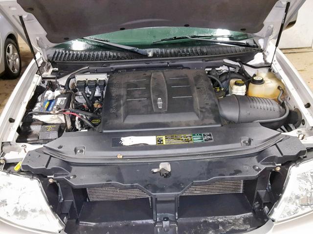 5LMFU28585LJ01277 - 2005 LINCOLN NAVIGATOR Күміс фото 7