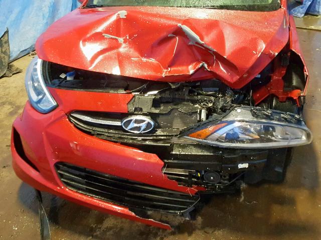 KMHCT4AE1HU342840 - 2017 HYUNDAI ACCENT SE RED photo 9