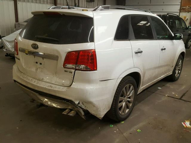 5XYKWDA24BG122629 - 2011 KIA SORENTO SX WHITE photo 4