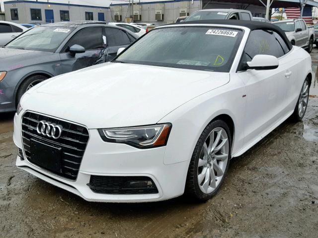 WAUMFAFHXFN013527 - 2015 AUDI A5 PREMIUM WHITE photo 2