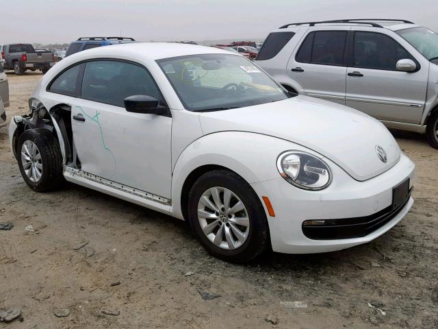 3VWF17AT8FM616928 - 2015 VOLKSWAGEN BEETLE 1.8 WHITE photo 1