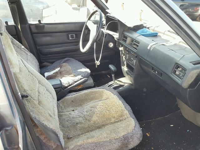 JM1GB2211C0634917 - 1982 MAZDA 626 GRAY photo 5