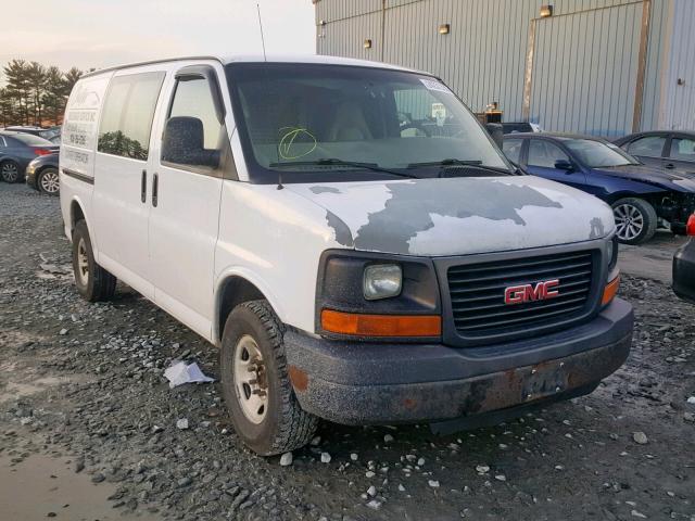 1GTHG35U171132698 - 2007 GMC SAVANA G35 WHITE photo 1