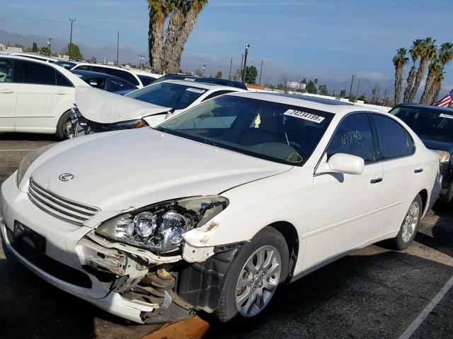 JTHBF30G530119574 - 2003 LEXUS ES 300 WHITE photo 2