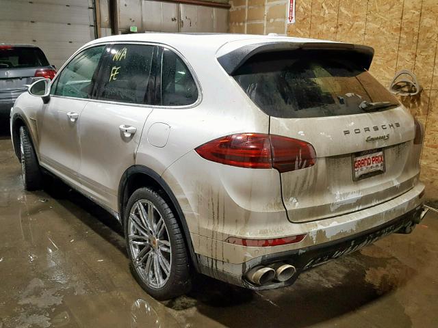 WP1AE2A20GLA63317 - 2016 PORSCHE CAYENNE SE WHITE photo 3