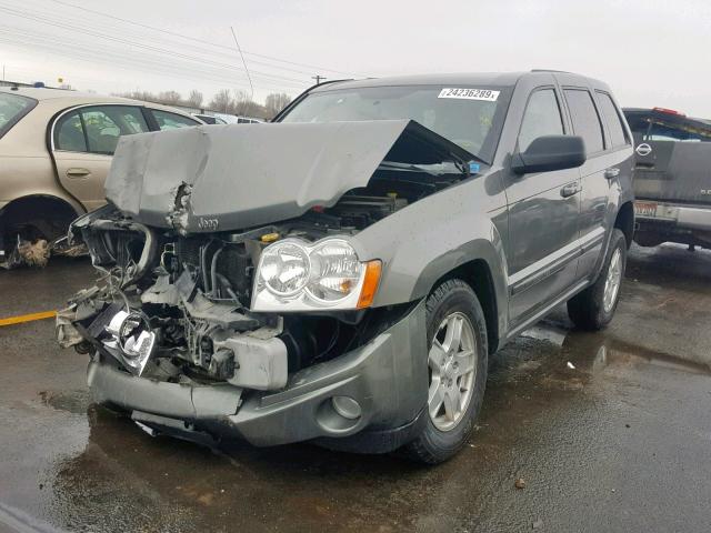 1J8GR48K67C687021 - 2007 JEEP GRAND CHER GRAY photo 2