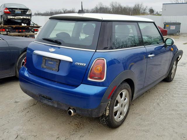 WMWMF33527TU61134 - 2007 MINI COOPER BLUE photo 4