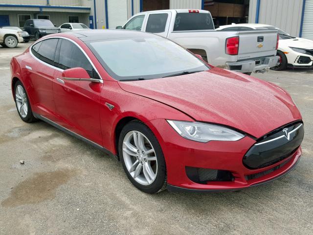 5YJSA1DG1DFP11135 - 2013 TESLA MODEL S RED photo 1