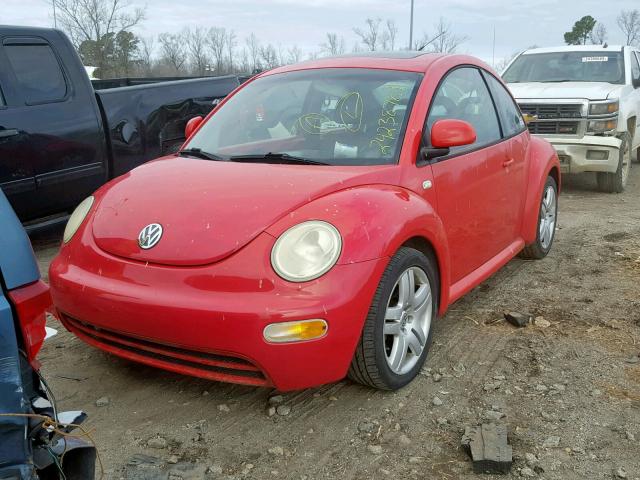 3VWCA21C9YM494640 - 2000 VOLKSWAGEN NEW BEETLE წითელი ფოტო 2
