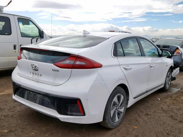 KMHC75LC1HU026506 - 2017 HYUNDAI IONIQ SEL WHITE photo 4