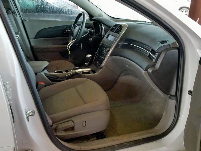 1G11B5SL7FF211391 - 2015 CHEVROLET MALIBU LS WHITE photo 5