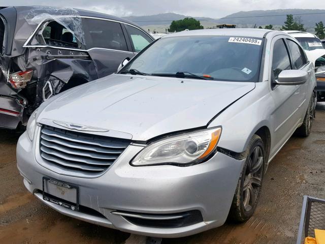 1C3BC1FG3BN553598 - 2011 CHRYSLER 200 TOURIN SILVER photo 2