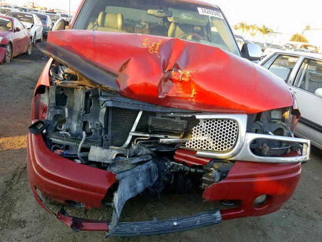 1GKEK63U91J310696 - 2001 GMC DENALI RED photo 9