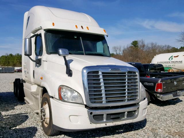 3AKJGLDV8ESFF7991 - 2014 FREIGHTLINER CASCADIA 1 WHITE photo 1