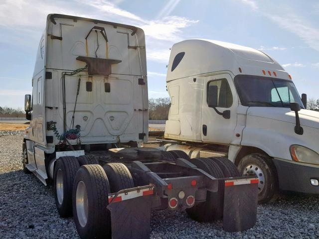 3AKJGLDV8ESFF7991 - 2014 FREIGHTLINER CASCADIA 1 WHITE photo 3