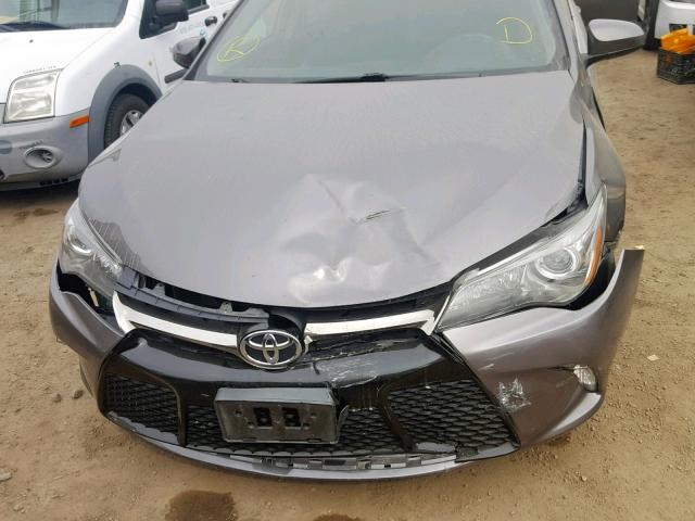 4T1BF1FK1GU134990 - 2016 TOYOTA CAMRY LE CHARCOAL photo 9