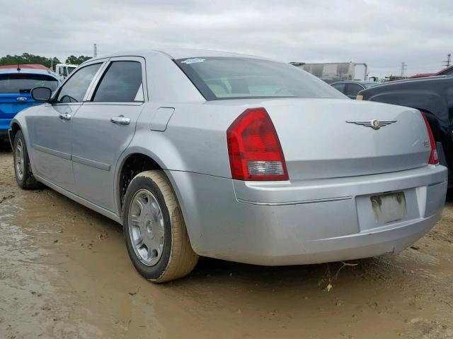 2C3KA53G76H228470 - 2006 CHRYSLER 300 TOURIN SILVER photo 3