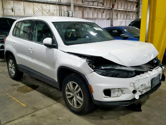 WVGAV3AX2DW620334 - 2013 VOLKSWAGEN TIGUAN S WHITE photo 1