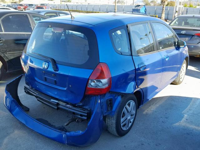 JHMGD38458S059913 - 2008 HONDA FIT BLUE photo 4