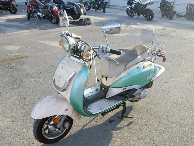 L5YTCKPAXG1106872 - 2015 ZHON SCOOTER TWO TONE photo 2