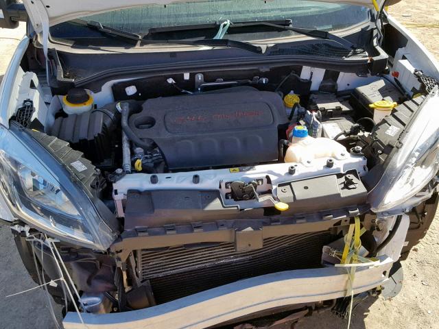 ZFBERFAB3H6G94129 - 2017 RAM PROMASTER 白色 照片 7