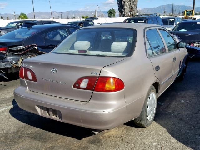 1NXBR12EXYZ382261 - 2000 TOYOTA COROLLA VE GOLD photo 4