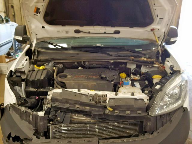 ZFBERFAT2F6A74068 - 2015 RAM PROMASTER 白色 照片 7