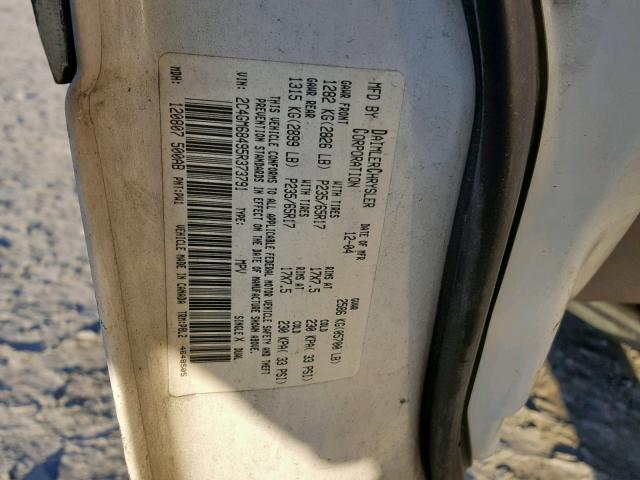 2C4GM68495R373791 - 2005 CHRYSLER PACIFICA T WHITE photo 10