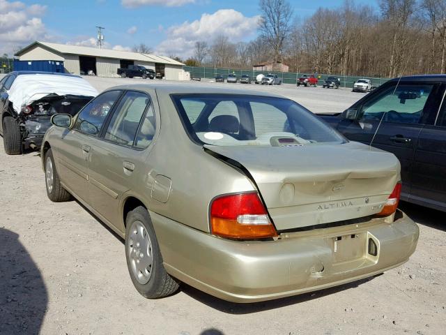 1N4DL01D9XC228815 - 1999 NISSAN ALTIMA XE TAN photo 3