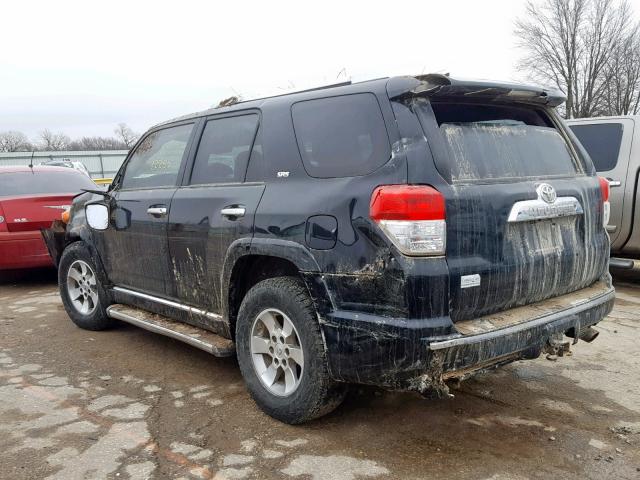 JTEBU5JR7D5146438 - 2013 TOYOTA 4RUNNER SR BLACK photo 3