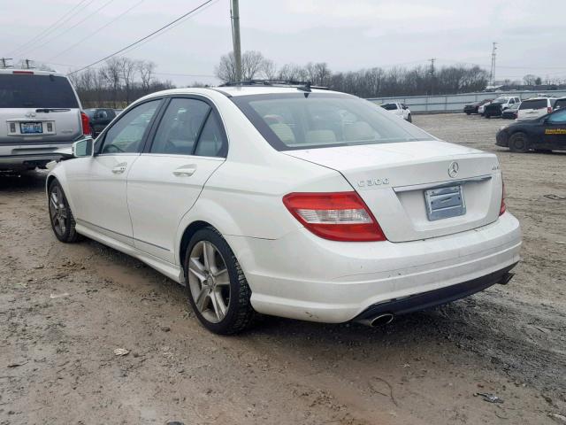 WDDGF8BB8BR176891 - 2011 MERCEDES-BENZ C 300 4MAT WHITE photo 3