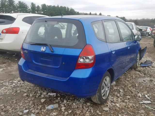 JHMGD38427S012756 - 2007 HONDA FIT BLUE photo 4