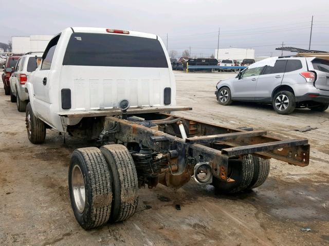 1GBJC34D96E276512 - 2006 CHEVROLET SILVERADO WHITE photo 3