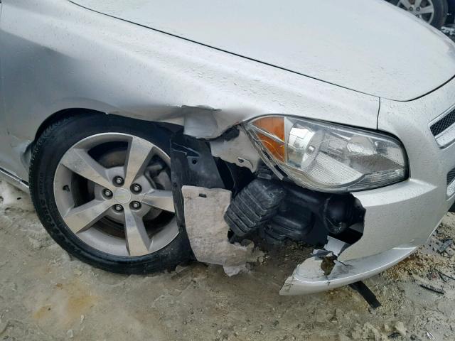 1G1ZC5E06CF212822 - 2012 CHEVROLET MALIBU 1LT ვერცხლისფერი ფოტო 9