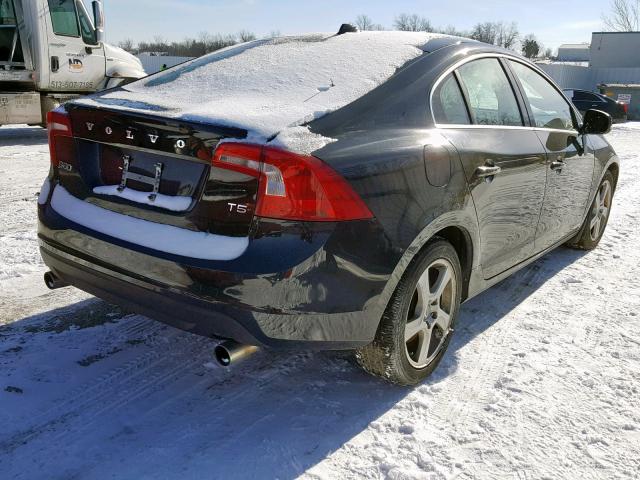 YV1622FS2C2125562 - 2012 VOLVO S60 T5 BLACK photo 4