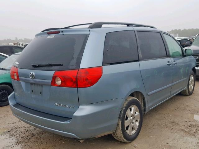 5TDZK22C17S090383 - 2007 TOYOTA SIENNA XLE BLUE photo 4