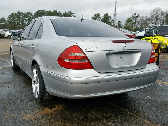 WDBUF65J53X100755 - 2003 MERCEDES-BENZ E 320 SILVER photo 3