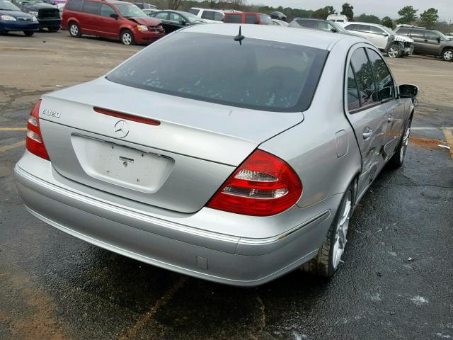 WDBUF65J53X100755 - 2003 MERCEDES-BENZ E 320 SILVER photo 4